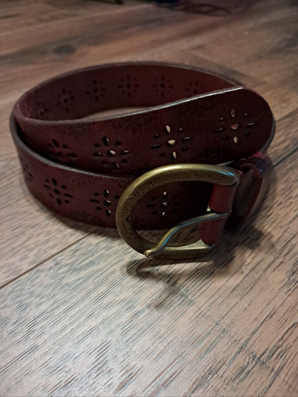 Olga Santini Classic Women's Brown Leather Belt with Brass Buckle